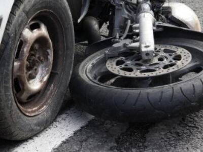 27χρονος τραυμάτισε και εγκατέλειψε δύο ...