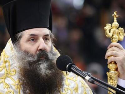 Επίθεση Σεραφείμ σε μαθητές με χυδαίο αν...