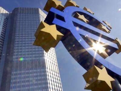 Την εξαγορά προβληματικών ομολόγων εξετάζει η ΕΚΤ