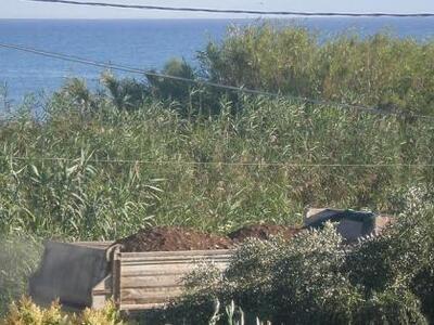 Παράνομη αμμοληψία από τον Πείρο καταγγέ...