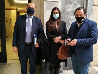 Με τον υφυπουργό Οικονομικών Απ. Βεσυρόπ...