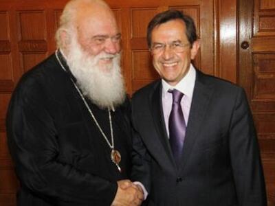 Θα δει τον Αρχιεπίσκοπο ο Νικολόπουλος