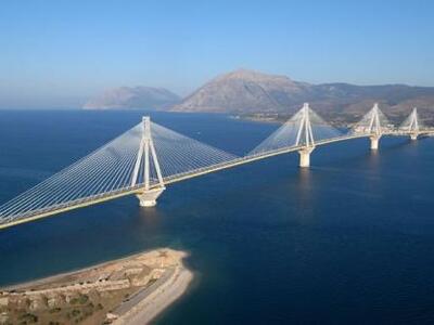 Η αλληλεγγύη θέλει γέφυρες & οι γέφυ...