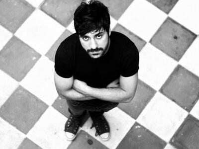 Ο πατρινός πολύπλευρος ντράμερ με τα πέν...