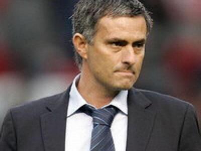 Μουρίνιο: "Αυτά τα κάνουν μικρές ομάδες"