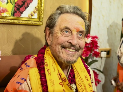 NYT: Ο πατέρας του Έλον Μασκ, κατηγορείτ...