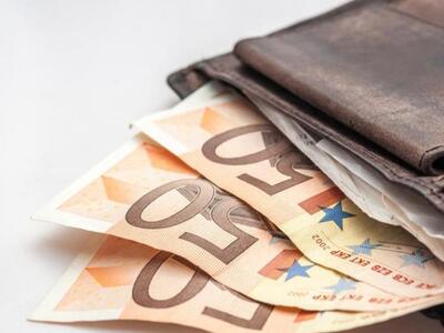Πύργος: Βρήκαν πορτοφόλι με 750 ευρώ, αλ...