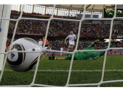 Βαριές καταγγελίες για τους πίνακες των ...