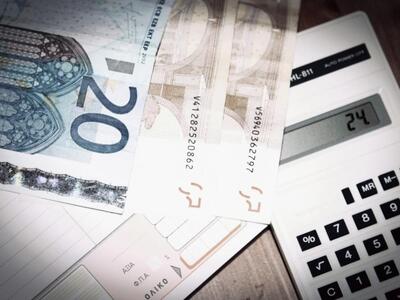 Μειώθηκαν τα ληξιπρόθεσμα χρέη του Δημοσ...