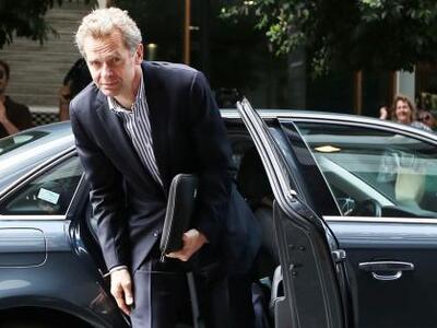 Προς συμφωνία με την τρόικα για «μικρό κ...