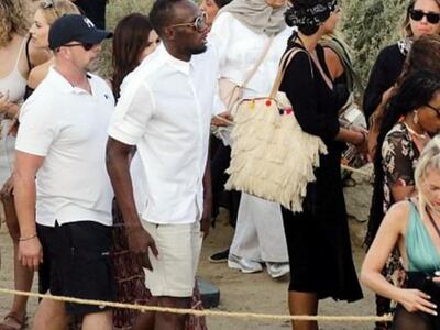 Εσείς έχετε πάει στο Νammos και τι λογαρ...