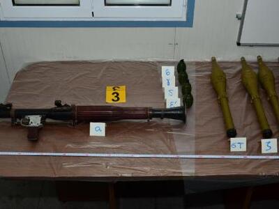 Με οπλισμό του Επαναστατικού Αγώνα συνδέ...