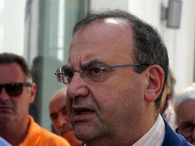 Στρατούλης από Πάτρα:Δεν κάνουμε πίσω στ...