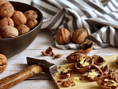 Συνταγή για νόστιμη και παραδοσιακή καρυδόπιτα 