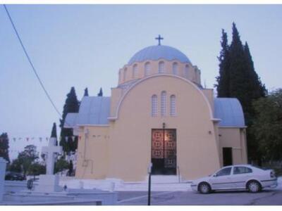 Πάτρα: Γιορτάζει ο ιερός ναός των Αγίων ...