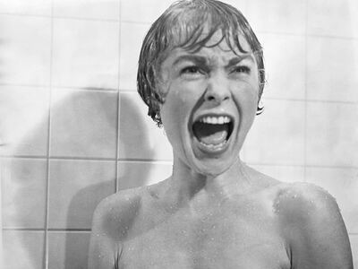 Απόψε λόγω Halloween προβάλλεται η εμβλη...