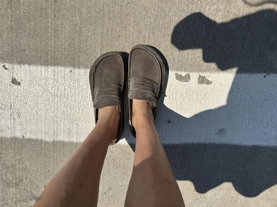 Birkenstock: Tα «Naples» του φθινοπώρου ...