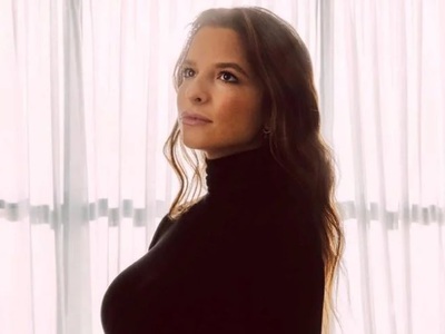 Έγινε μαμά η Εριέττα Κούρκουλου – Η πρώτ...