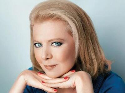 H EΛΕΝΑ ΑΚΡΙΤΑ ΚΛΥΚΛΟΦΟΡΗΣΕ ΝΕΟ ΒΙΒΛΙΟ ...