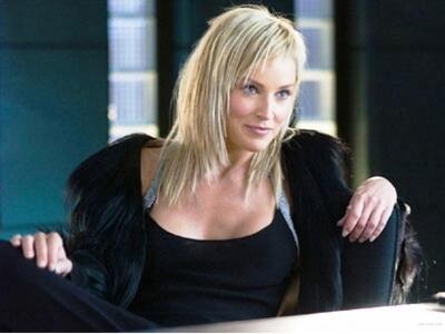 Η Sharon Stone είναι 53 και δεν το κρύβει!