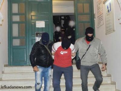 Στον Εισαγγελέα οι κατηγορούμενοι διακιν...