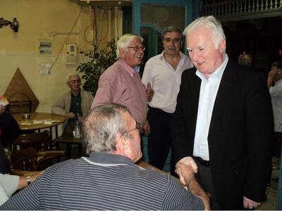 Συνεχίζει τις περιοδείες του ο υποψήφιος...