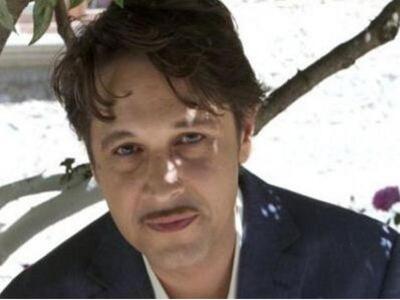 Ο Αιμίλιος Χειλάκης στο "Νησί" 