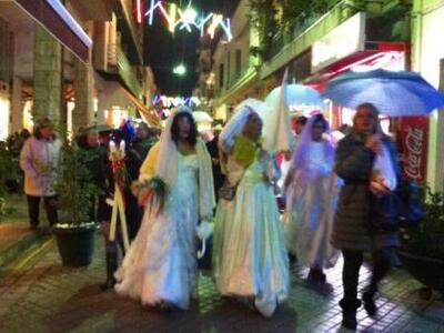 Πάτρα: Το ξενύχτι ξεκίνησε - Μασκαρεμένο...