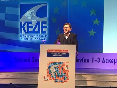 "Κεραυνοί" Πελετίδη για τη δια...