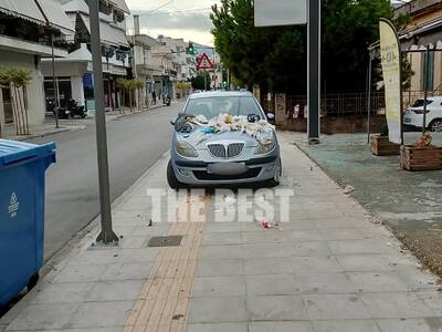 Πάτρα: Πάρκαρε πάνω στην όδευση τυφλών, ...