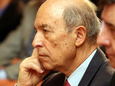 Παρέμβαση Σημίτη με σημερινό του άρθρο γ...