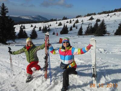 H Oυρανία Πετρή (αριστερά) απτόητη στα χιόνια