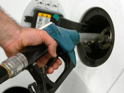Μειώθηκε κατά 20% η τιμή της βενζίνης 