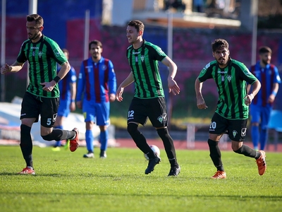 Έγινε της «γκέλας» - Δώρα στην Παναχαϊκή 