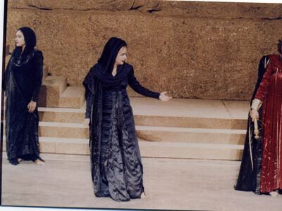 Η Αλίκη Βουγιουκλάκη ως Αντιγόνη στο Αρχαίο Ωδείο