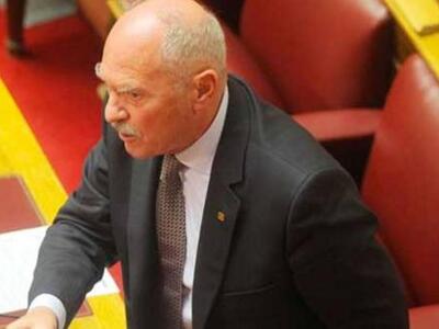 Της ...κακομοίρας στη Βουλή! Νέο επεισόδ...