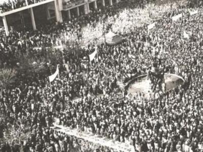 Οι προεκλογικές συγκεντρώσεις κάποτε στη...