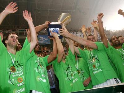 Το γλέντι του πρωταθλητή...!