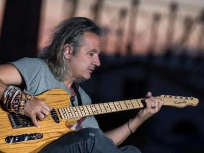 Ο Χρήστος Θηβαίος έρχεται στην Πάτρα το ...