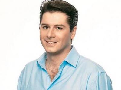 Αυτή είναι η πανέμορφη σύντροφος του Αλέ...