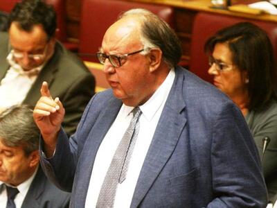 Νέο σάλο στη Βουλή προκάλεσε ο  Πάγκαλος...