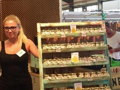 Σπούδασε αρχιτέκτονας εσωτερικών χώρων α...