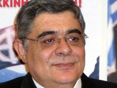 Μιχαλολιάκος, Παππάς και Λαγός στην ίδια...