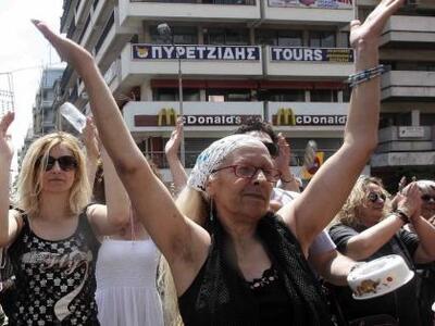 O Σύλλογος Δημοκρατικών Γυναικών Πάτρας ...