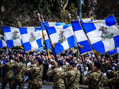 H μεγάλη παρέλαση των Ενόπλων Δυνάμεων κ...