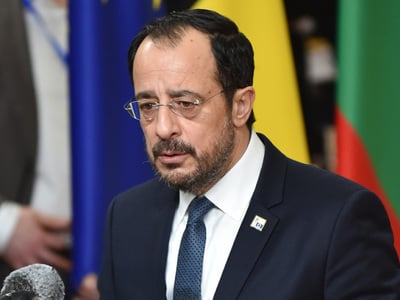 Κύπρος: Σάλος από βίντεο για μίζες στο Π...