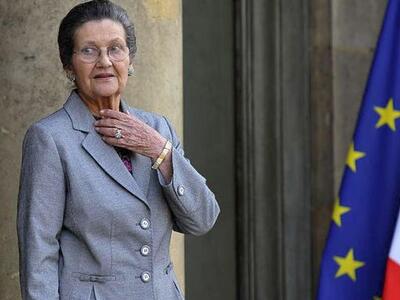 Πέθανε η πρώτη γυναίκα πρόεδρος του Ευρω...