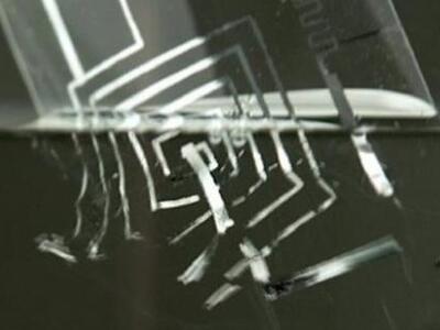 Βιοδιασπώμενη μπαταρία που λιώνει πλήρως...