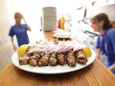 Δυτική Ελλάδα: Το "σουβλάκι" τ...