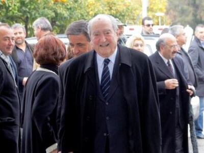 Έσπασε το ισχίο του ο Κωνσταντίνος Μητσοτάκης